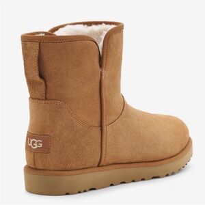 Ugg Cory II Bootie 7